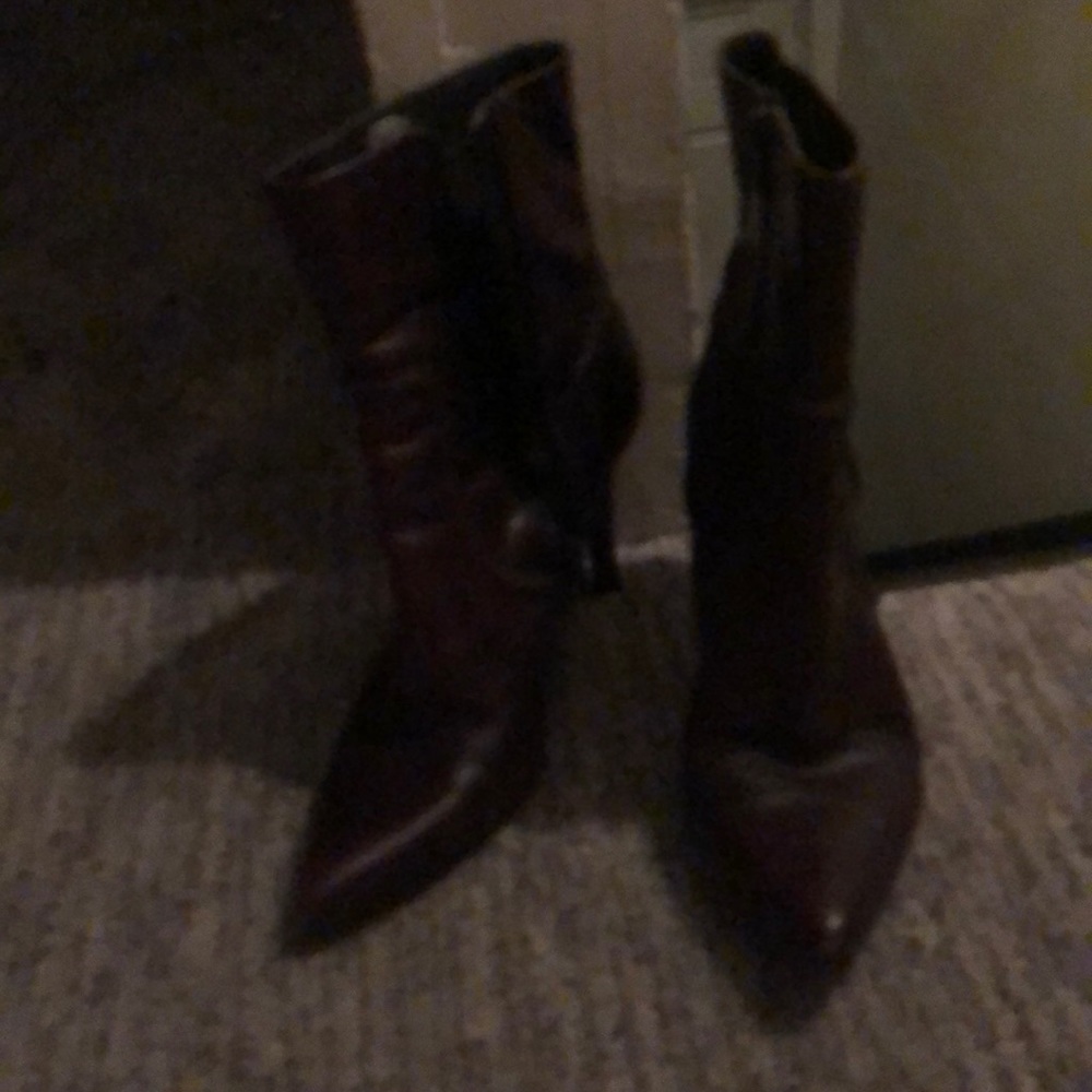 Ankle boots